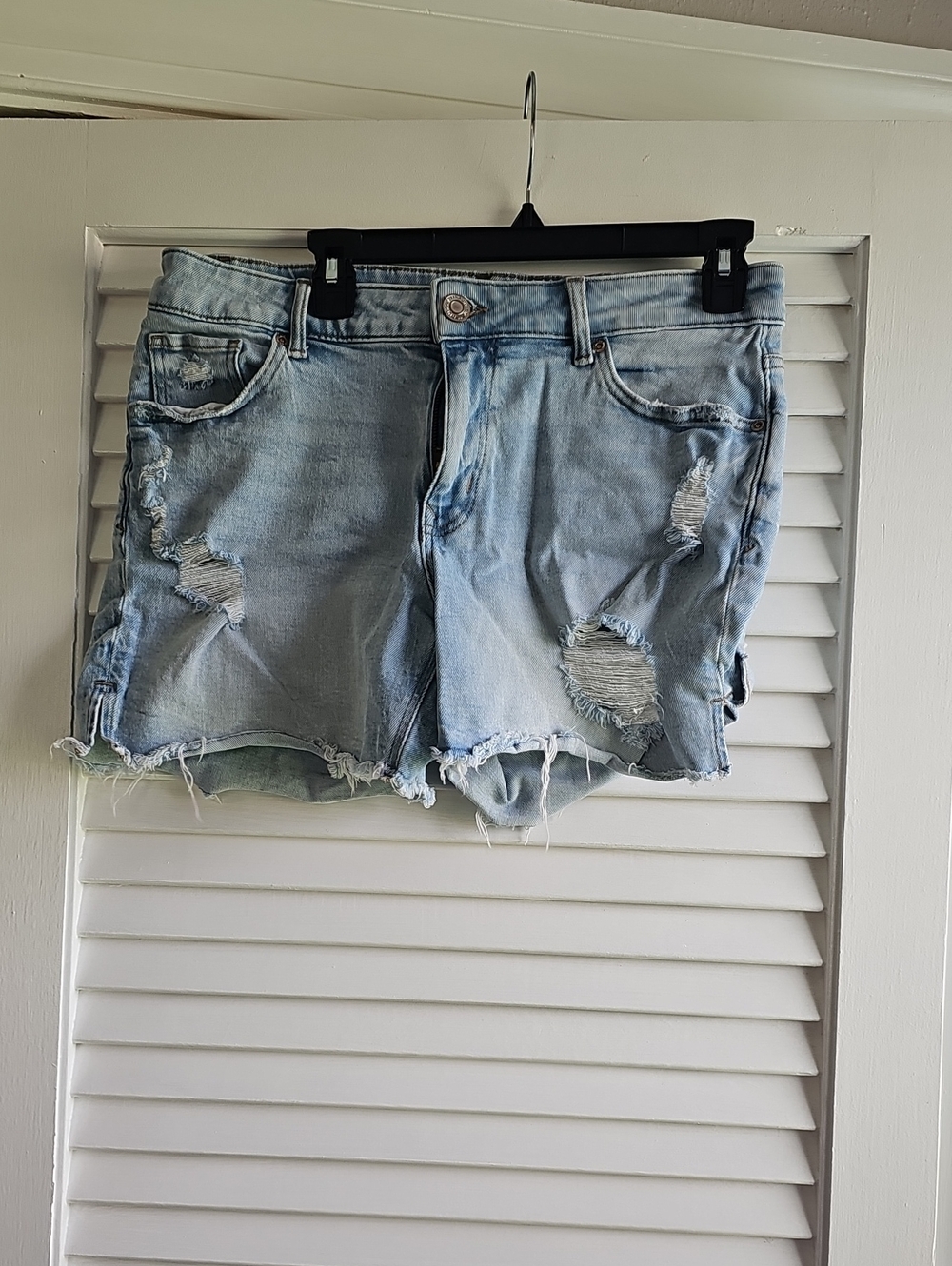 Maurices Light Blue Distressed Denim Shorts